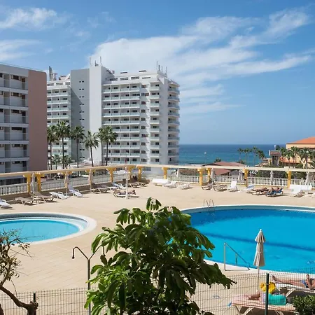 Copacabana 2 * Playa Feñabe