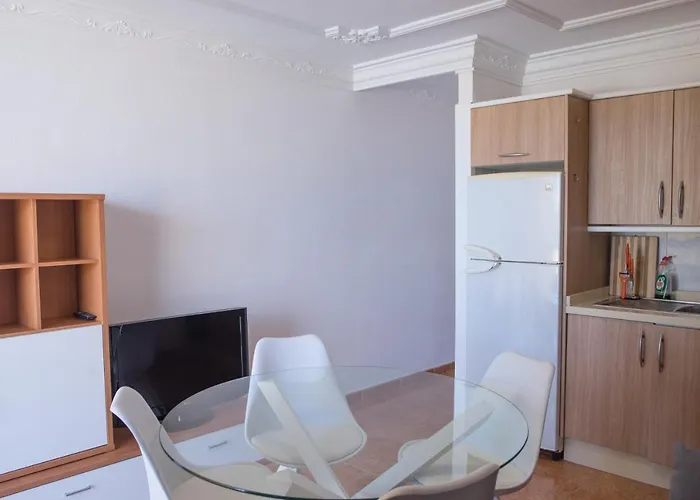 Copacabana 2 Apartman Playa Feñabe