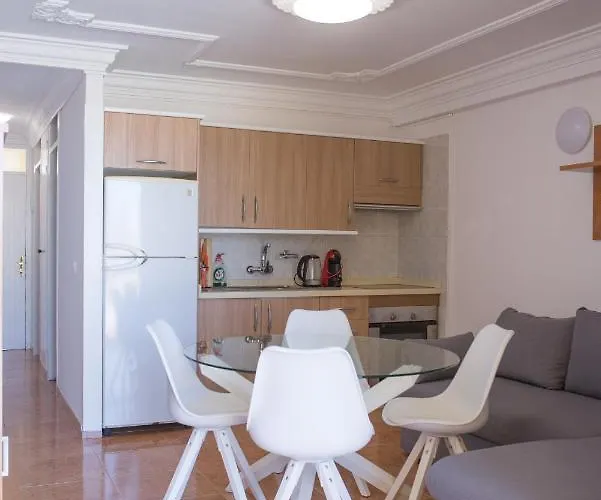 Copacabana 2 Apartman Playa Feñabe